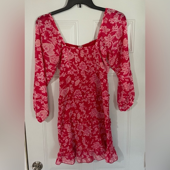 Sim & Sam Red Ditsy Floral Peasant Pullover Dress Valentine’s Day Small - Picture 7 of 8